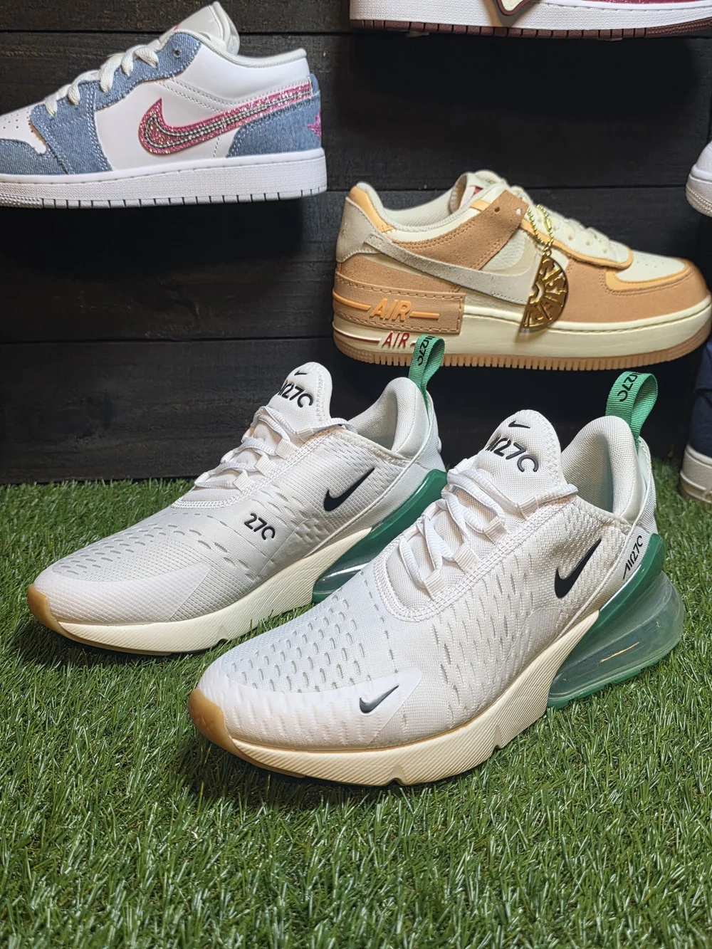 Nike lightweight men’s